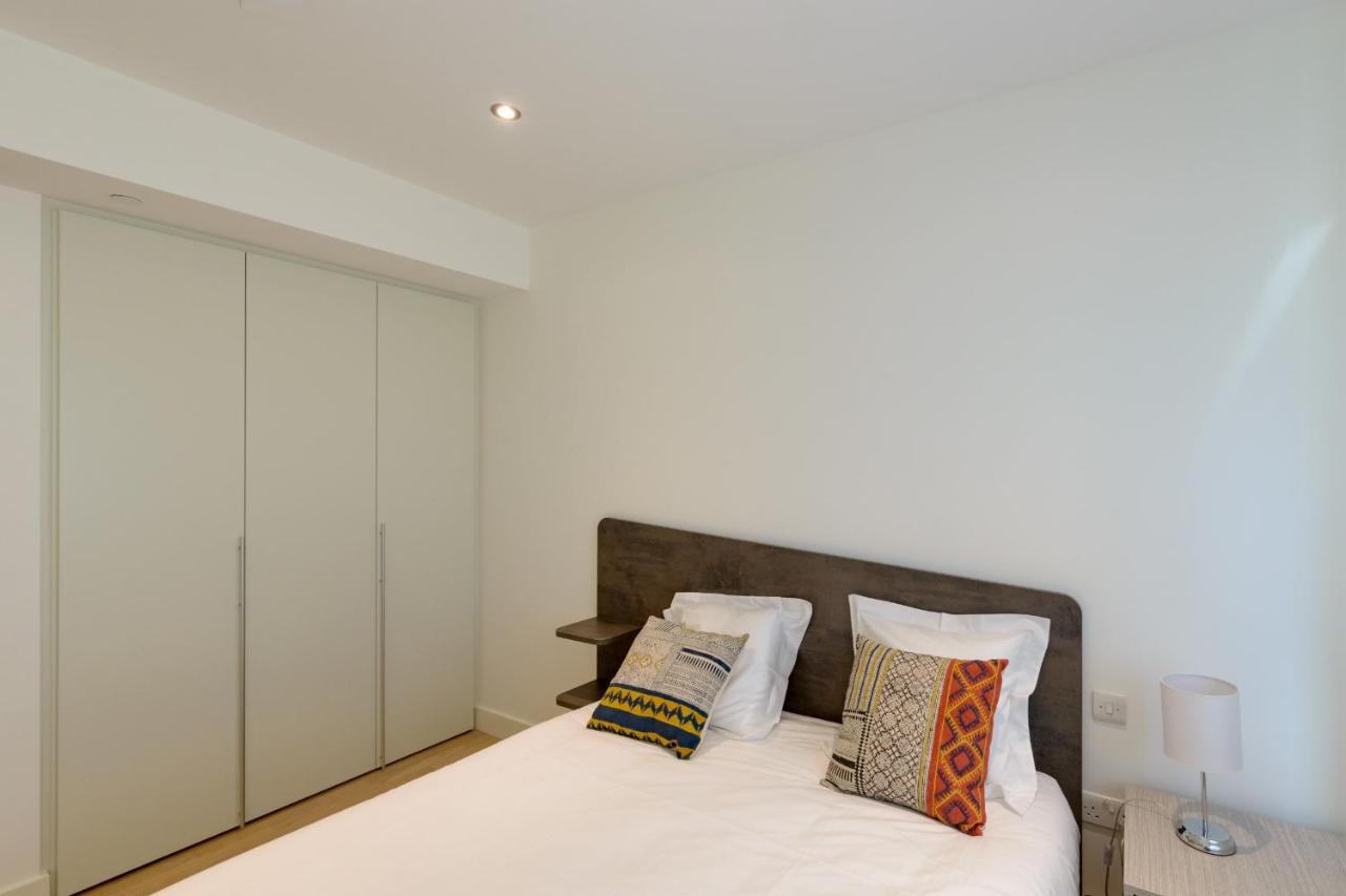 Luxury Modern Apartment With Exceptional Views! Hosted By Sweetstay غيبرالتار المظهر الخارجي الصورة